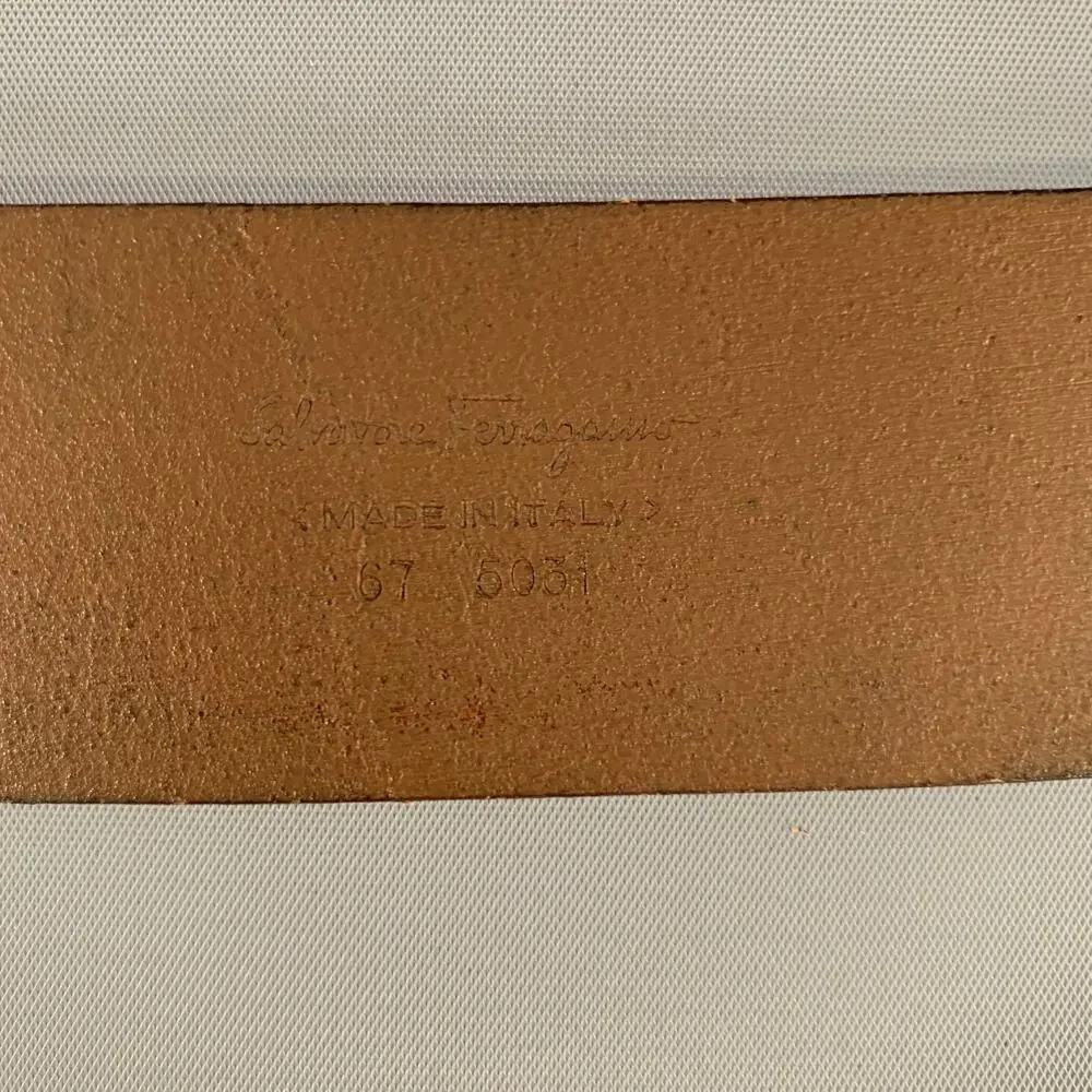 SALVATORE FERRAGAMO Size 33 Brown Leather Belt